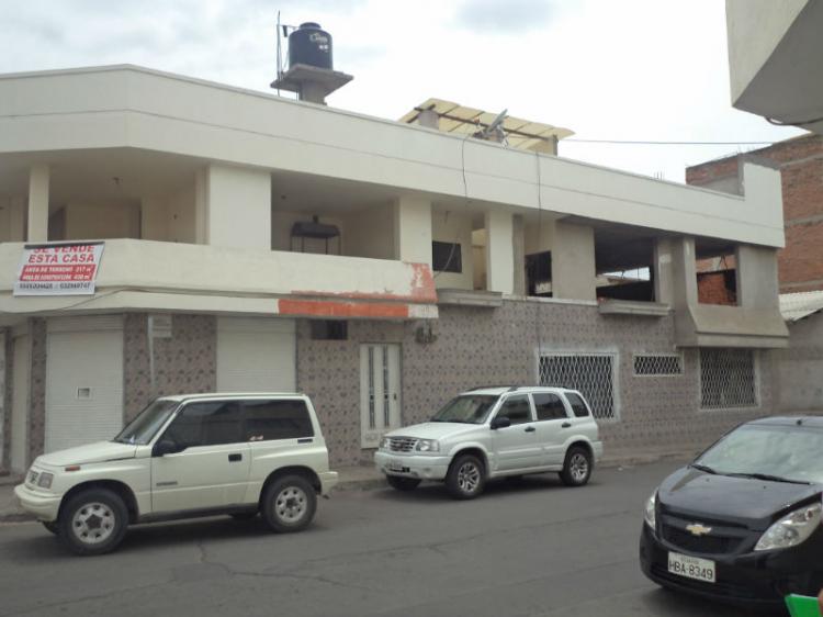 Foto Casa en Venta en Riobamba, Chimborazo - U$D 190.000 - CAV12026 - BienesOnLine