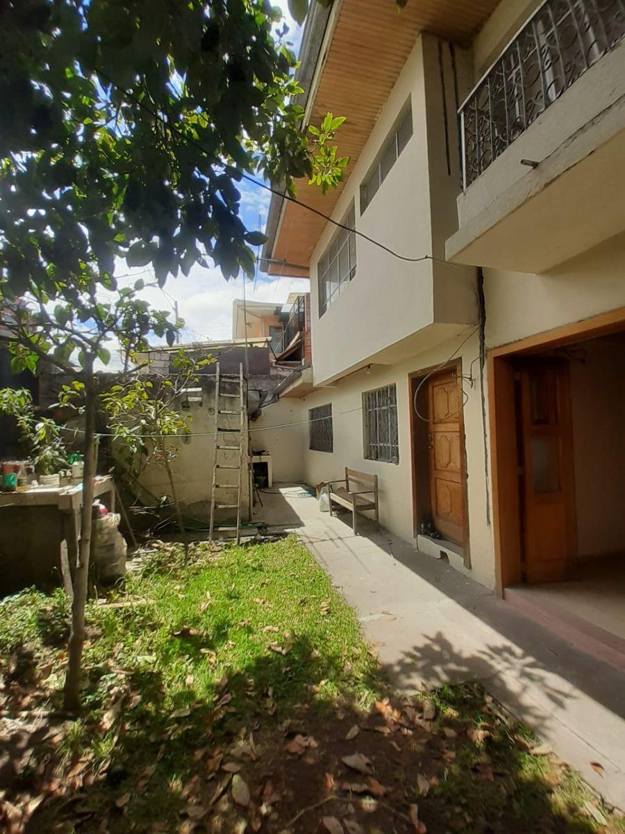 Foto Casa en Venta en SUCRE, Cuenca, Azuay - U$D 185 - CAV37549 - BienesOnLine