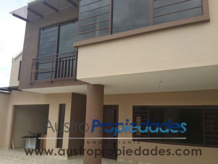 Foto Casa en Venta en BELLAVISTA, Cuenca, Azuay - U$D 189.000 - CAV16432 - BienesOnLine