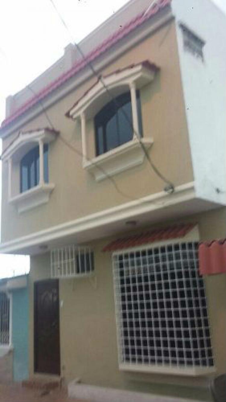 Foto Casa en Venta en Tarqui, Guayaquil, Guayas - U$D 85.000 - CAV21982 - BienesOnLine