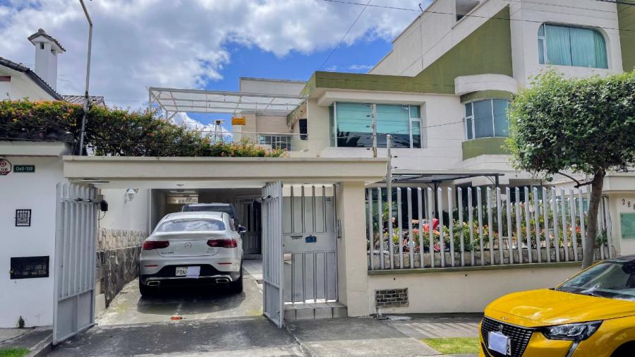 Foto Casa en Venta en El condado, Quito, Pichincha - U$D 288.000 - CAV37791 - BienesOnLine