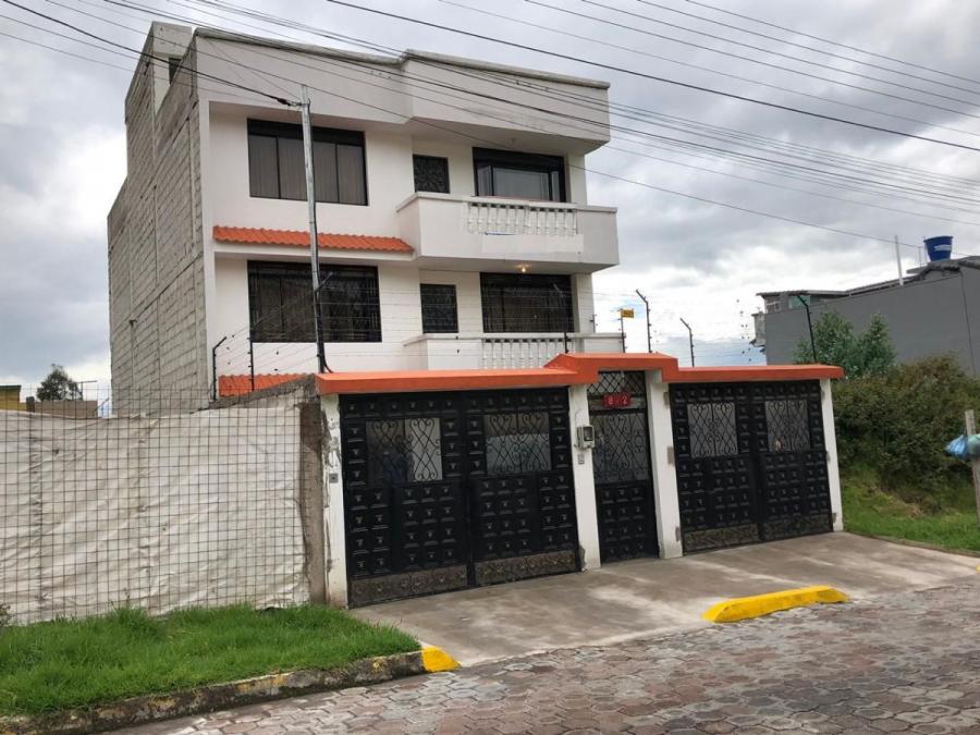 Foto Casa en Venta en Conocoto, Quito, Pichincha - U$D 139.000 - CAV30584 - BienesOnLine
