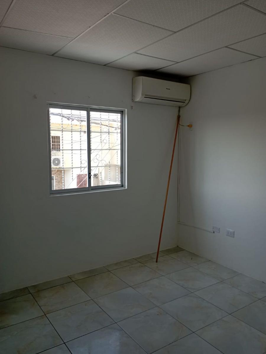 Foto Casa en Arriendo en Leonidas Proao, Montecristi, Manabi - U$D 200 - CAA38156 - BienesOnLine