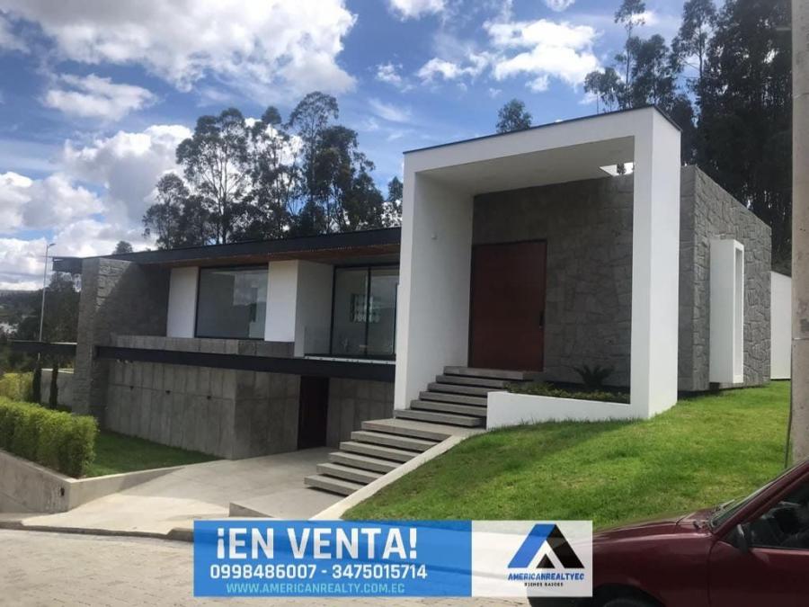 Foto Casa en Venta en Chuquipata, Azogues, Canar - U$D 300.000 - CAV34489 - BienesOnLine