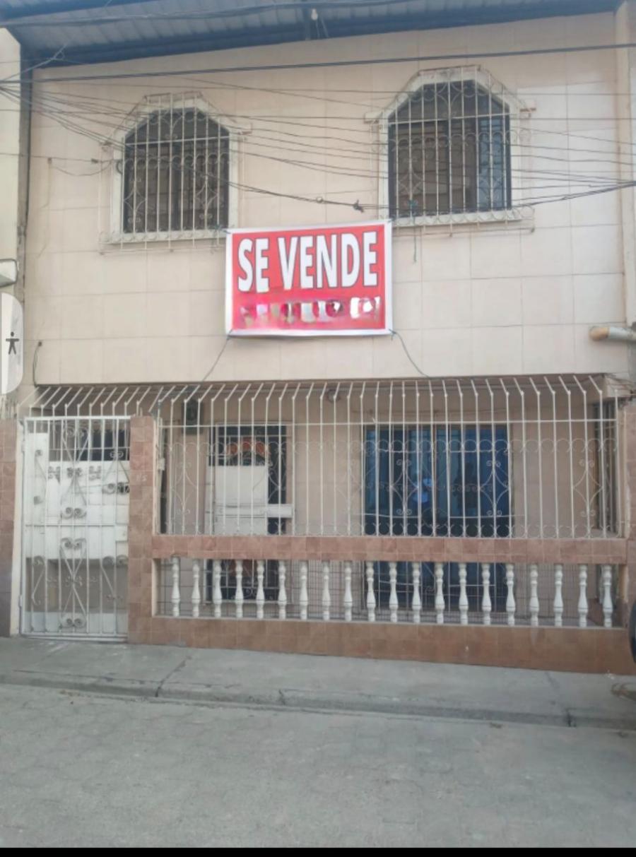 Foto Casa en Venta en Ximena, Guayaquil, Guayas - U$D 75.000 - CAV37586 - BienesOnLine