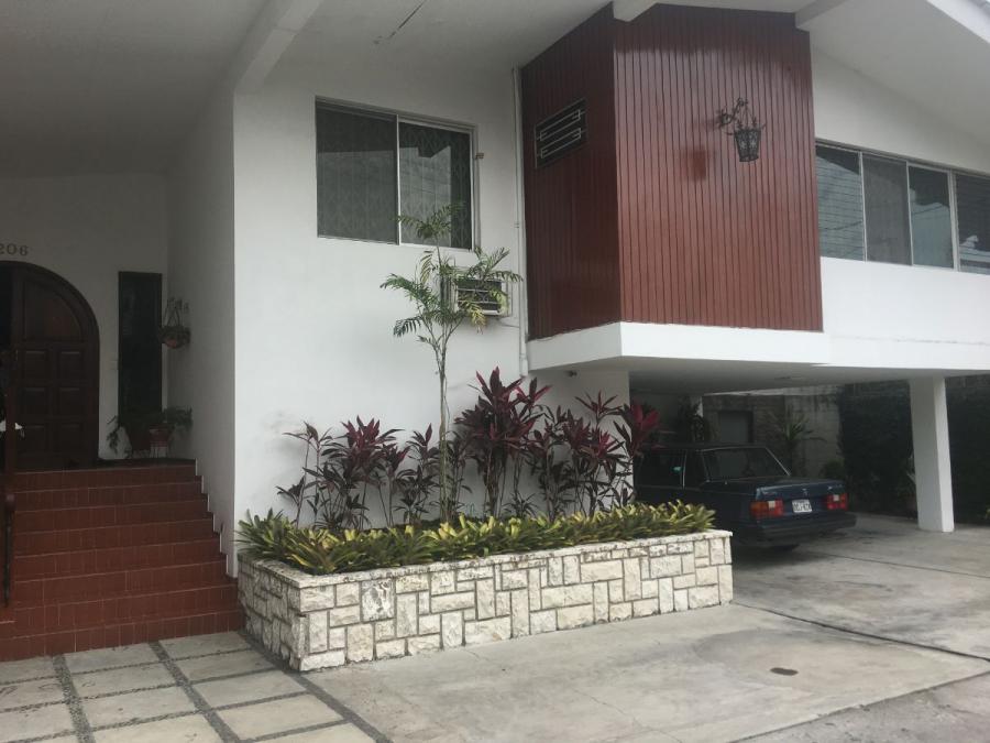Foto Casa en Venta en Tarqui, Guayaquil, Guayas - U$D 490.000 - CAV31236 - BienesOnLine