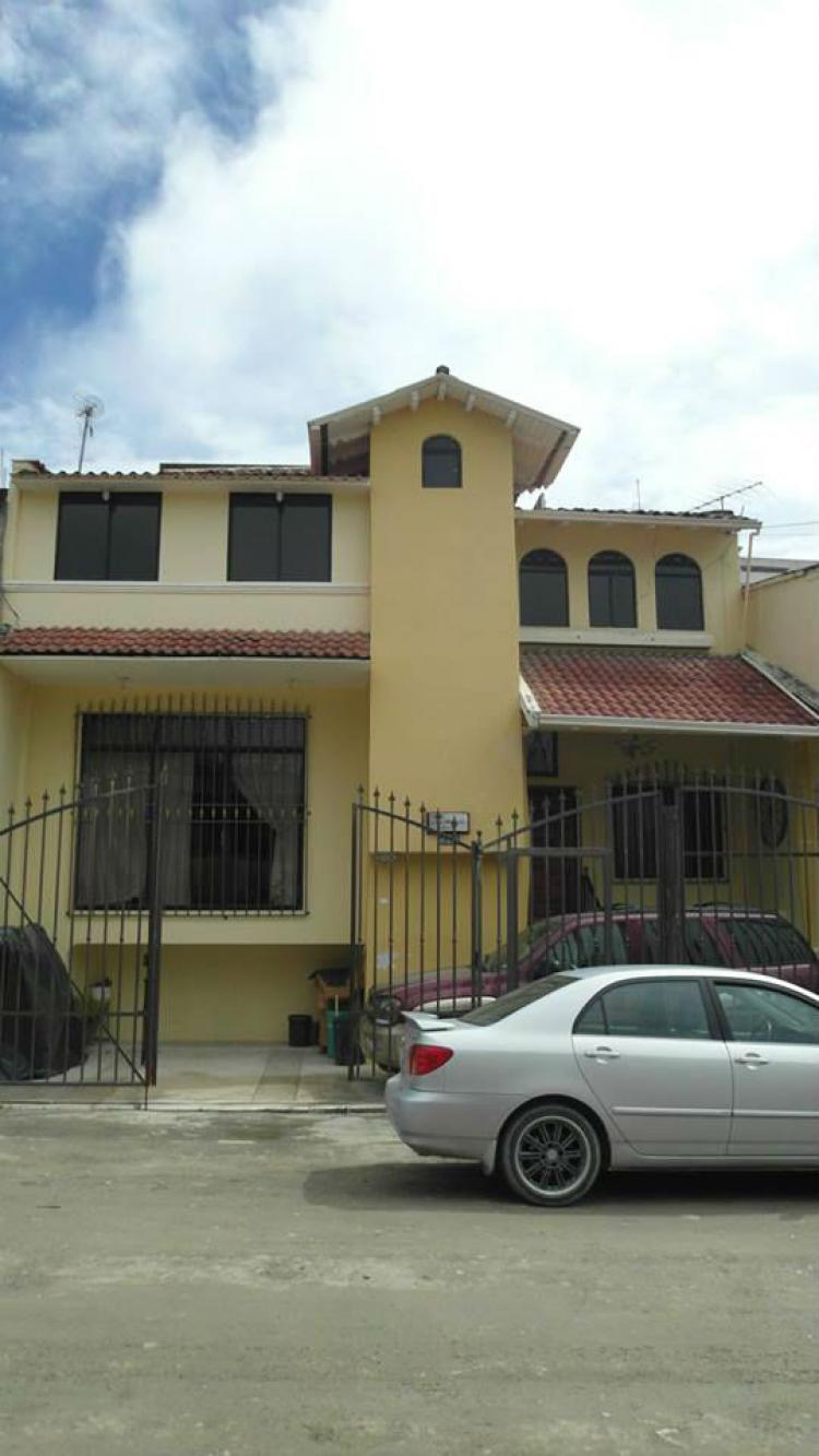 Foto Casa en Venta en Loja, Loja - U$D 135.000 - CAV11299 - BienesOnLine