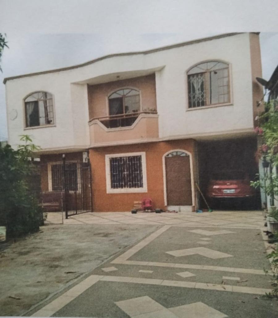 Foto Casa en Venta en La Providencia, Machala, El Oro - U$D 250.000 - CAV32100 - BienesOnLine