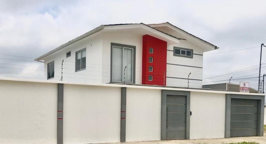Foto Casa en Venta en Los Ríos, Quevedo, Los Rios - U$D 185.000 - CAV35532 - BienesOnLine