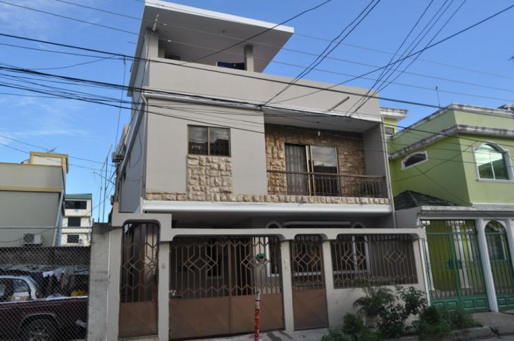 Foto Casa en Venta en Tarqui, Guayaquil, Guayas - U$D 160.000 - CAV24661 - BienesOnLine