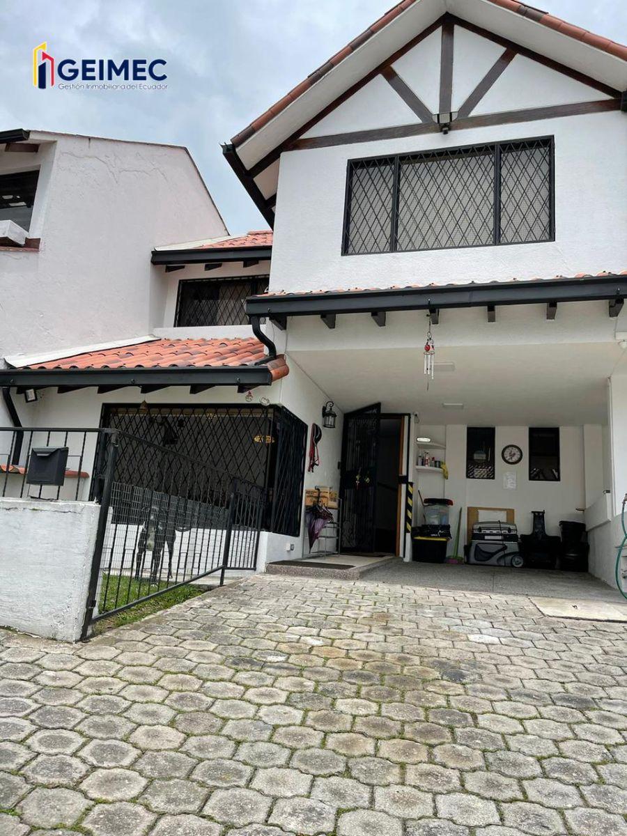 Foto Casa en Venta en La maosca, Quito, Pichincha - U$D 250.000 - CAV34333 - BienesOnLine