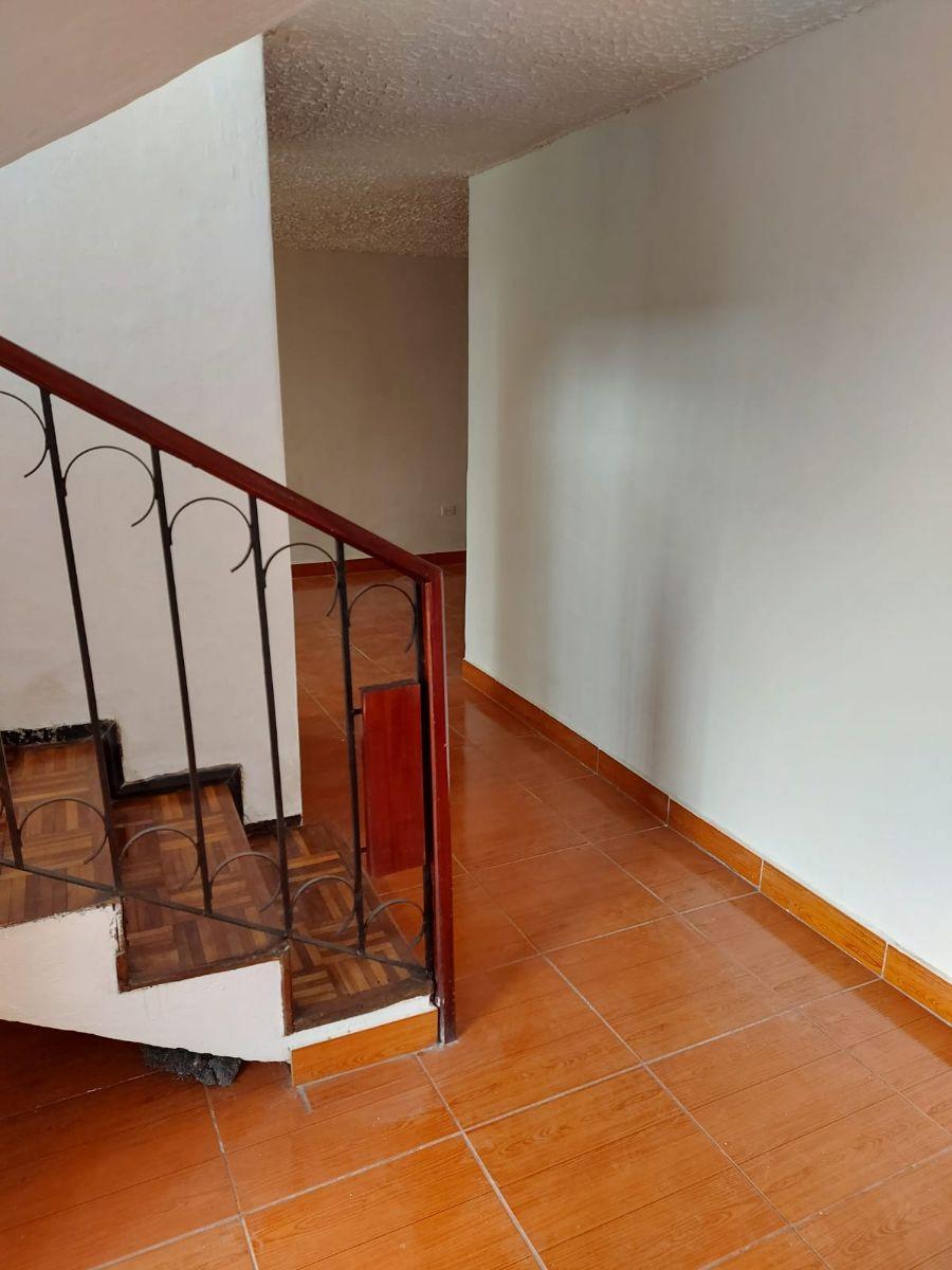 Foto Casa en Venta en Quito, Pichincha - U$D 50.000 - CAV33545 - BienesOnLine