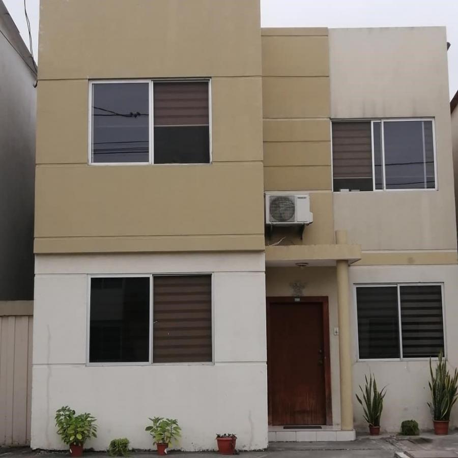 Foto Casa en Venta en Samborondon, Guayas - U$D 110.000 - CAV39346 - BienesOnLine