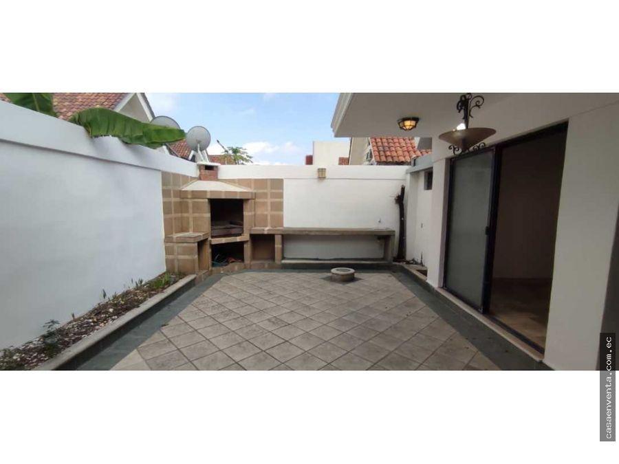 Foto Casa en Venta en Guayaquil, Guayas - U$D 120.000 - CAV38193 - BienesOnLine