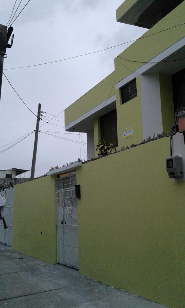 Foto Casa en Venta en LA LIBERTAD, Latacunga, Cotopaxi - U$D 260.000 - CAV15493 - BienesOnLine