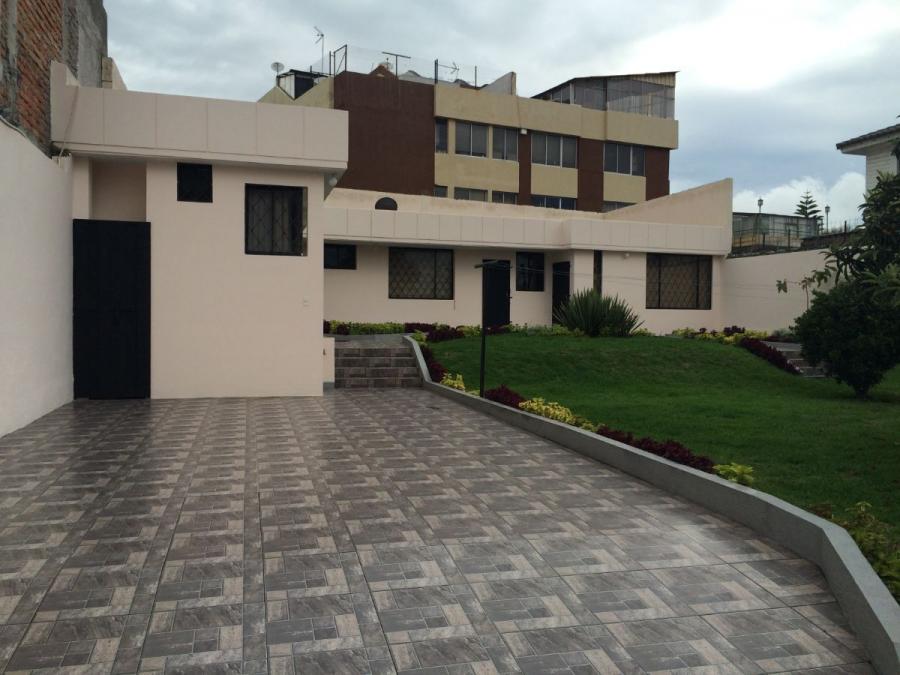 Foto Casa en Venta en COTOCOLLAO, Quito, Pichincha - U$D 195.400 - CAV36652 - BienesOnLine