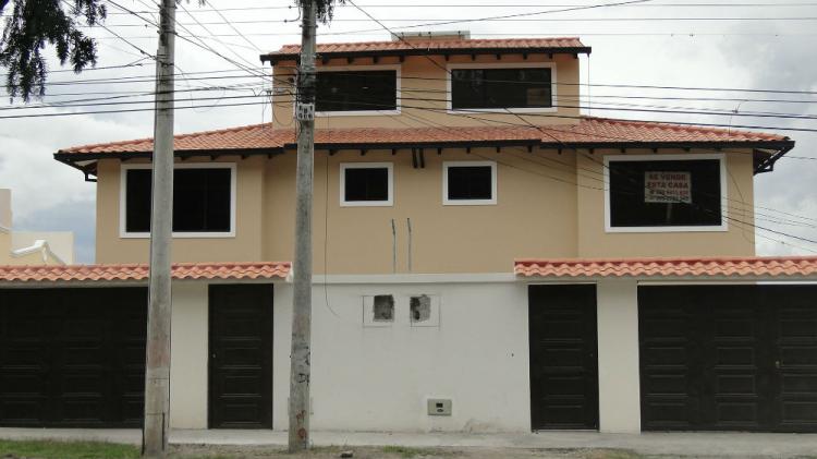 Foto Casa en Venta en El Sagrario,, Ibarra, Imbabura - U$D 95.000 - CAV15442 - BienesOnLine