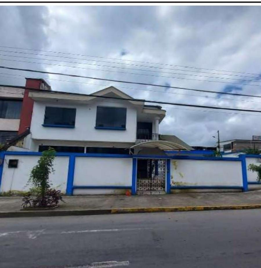 Foto Casa en Arriendo en Santo Domingo, Santo Domingo, Santo Domingo de los Tsachilas - U$D 2.000 - CAA36686 - BienesOnLine
