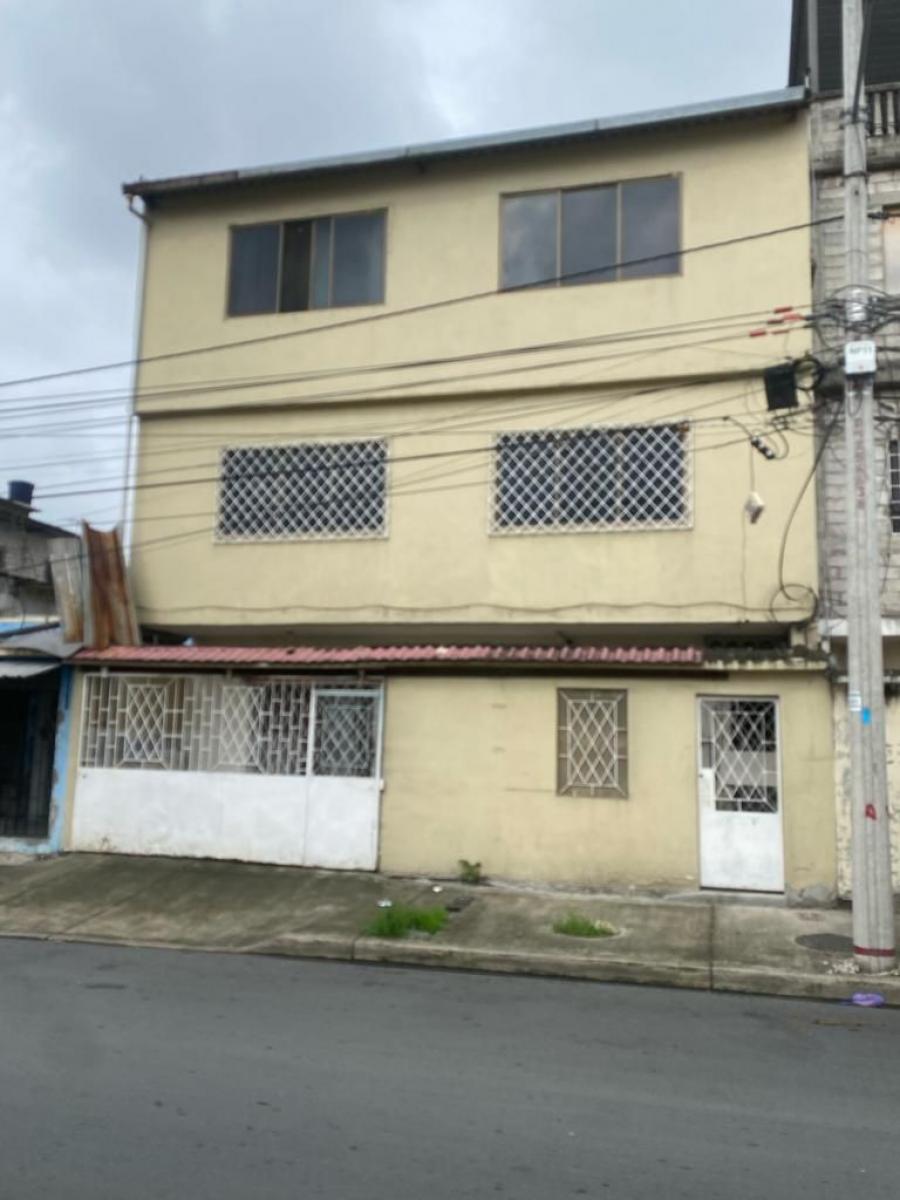 Foto Casa en Venta en Tarqui, Guayaquil, Guayas - U$D 200.000 - CAV39090 - BienesOnLine