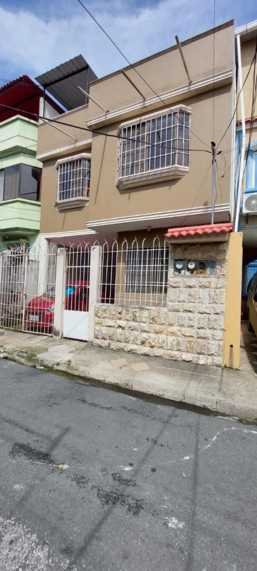 Foto Casa en Venta en Guayaquil, Guayas - U$D 105.000 - CAV34273 - BienesOnLine