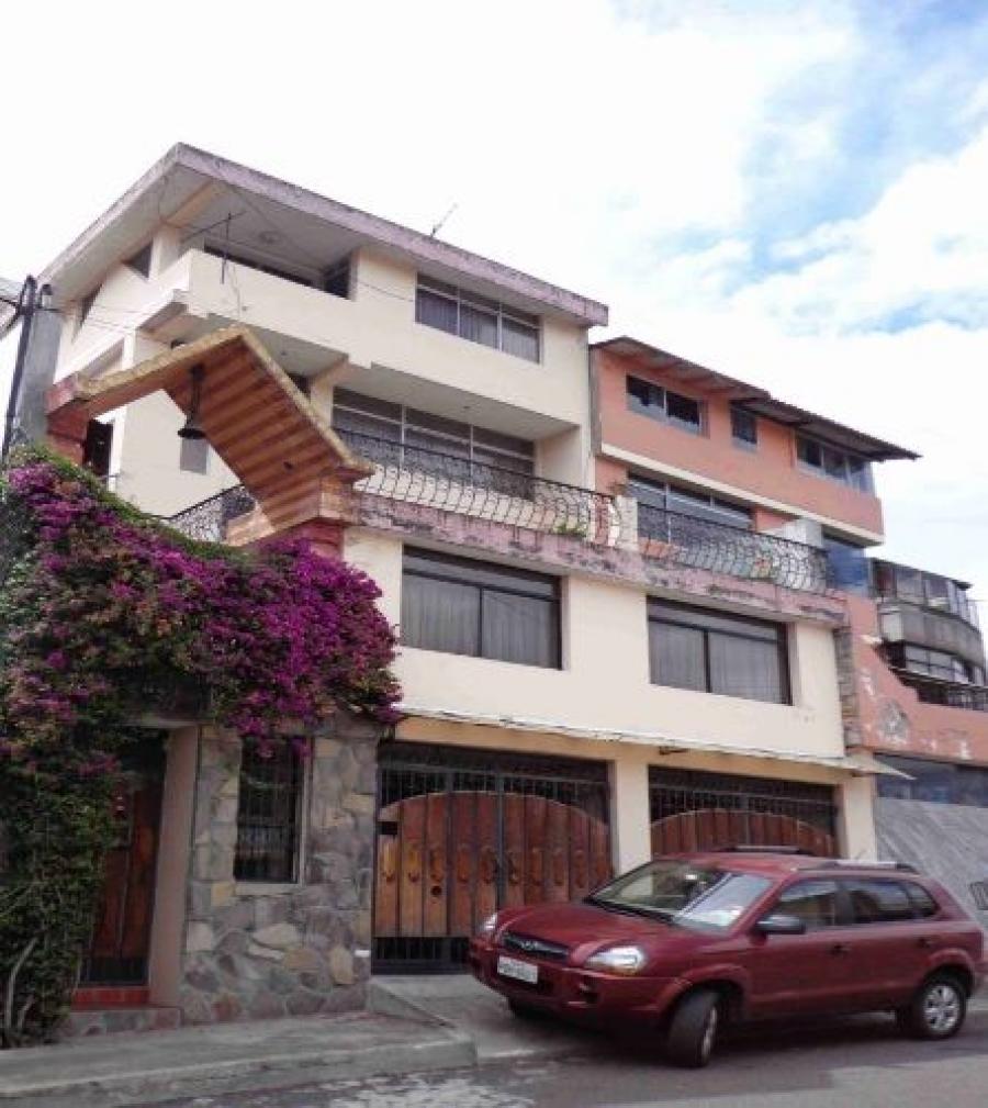 Foto Casa en Venta en Quito, Pichincha - U$D 172.500 - CAV32204 - BienesOnLine