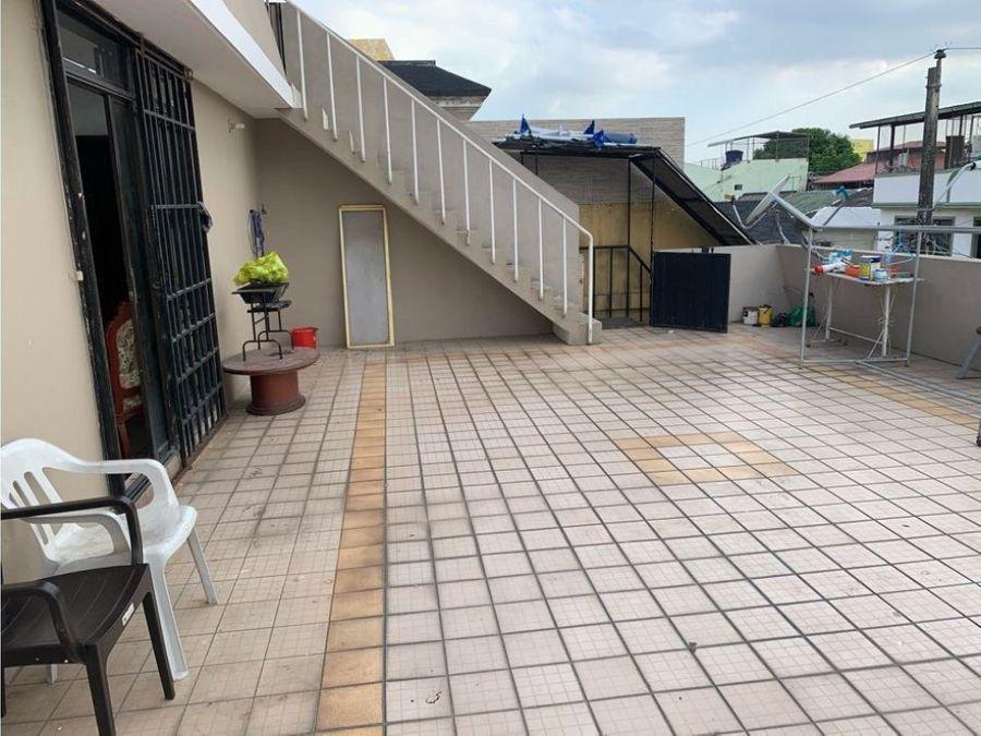 Foto Casa en Venta en Guayaquil, Guayas - U$D 200.000 - CAV33546 - BienesOnLine