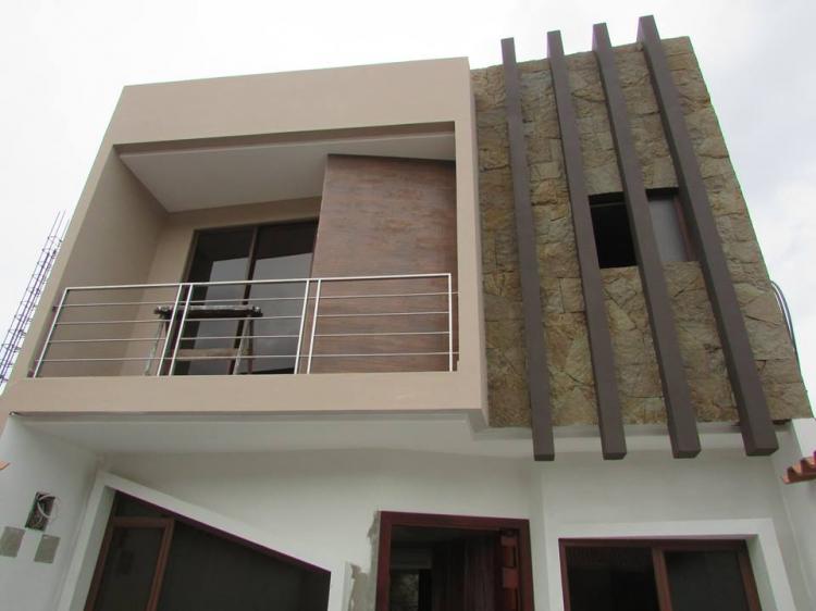 Home in Metric Way