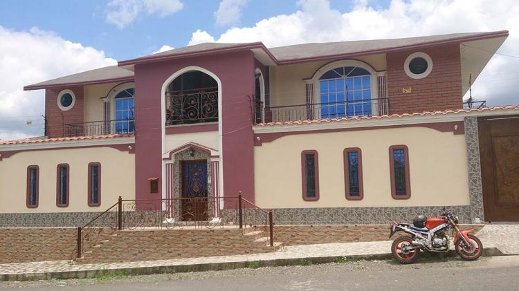 Foto Casa en Venta en EL GUAYACAN, Quevedo, Los Rios - U$D 315.000 - CAV18214 - BienesOnLine