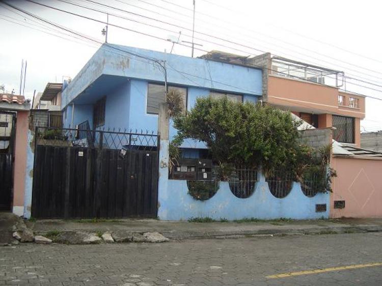 Foto Casa en Venta en El ejercito, Quito, Pichincha - U$D 80.000 - CAV8293 - BienesOnLine