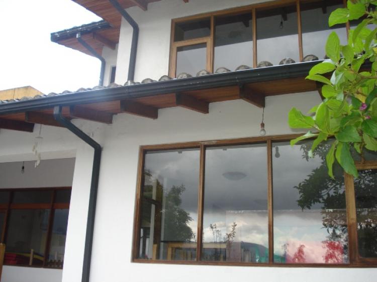 Home in Metric Way