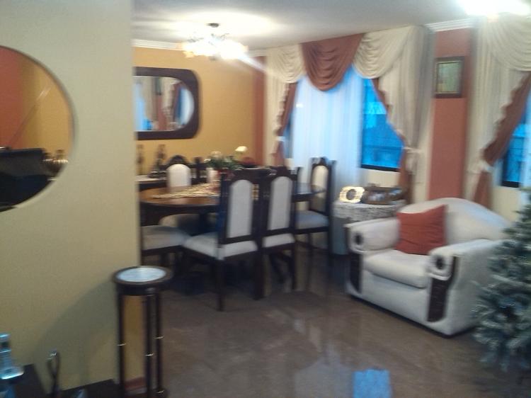 Foto Casa en Venta en Quito, Pichincha - U$D 118.000 - CAV17133 - BienesOnLine