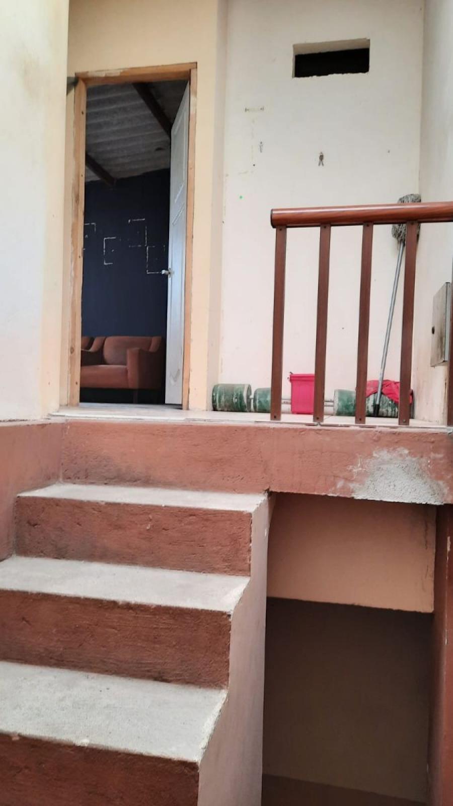 Home in Metric Way