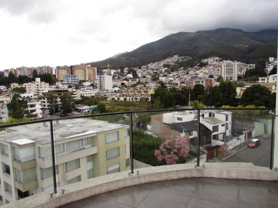 Foto Departamento en Venta en Quito, Pichincha - U$D 215.000 - DEV31396 - BienesOnLine