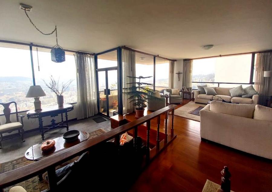 Foto Departamento en Venta en Quito, Pichincha - U$D 245.000 - DEV33777 - BienesOnLine