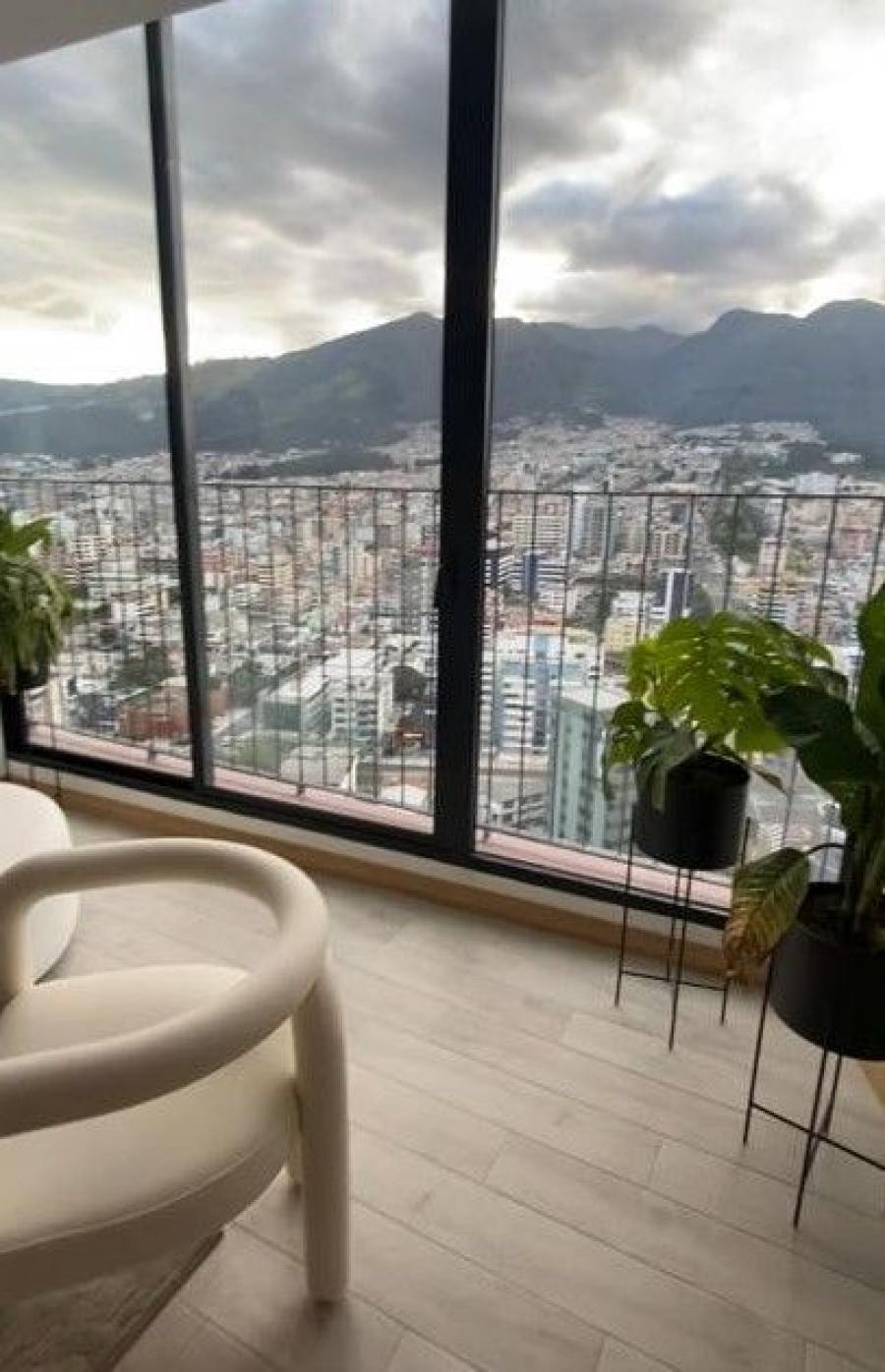 Foto Departamento en Venta en Iaquito, Quito, Pichincha - U$D 199 - DEV37546 - BienesOnLine