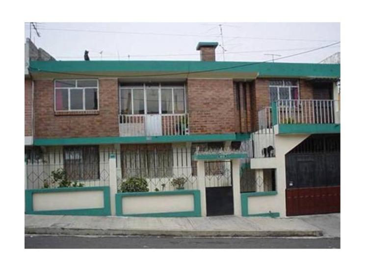 Foto Casa en Venta en Ciudadel 4 de diciembre, Quito, Pichincha - U$D 110.000 - CAV589 - BienesOnLine