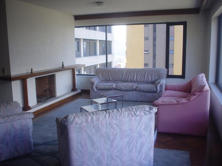 Foto Departamento en Venta en GONZALEZ SUAREZ, Quito, Pichincha - U$D 210.000 - DEV7662 - BienesOnLine