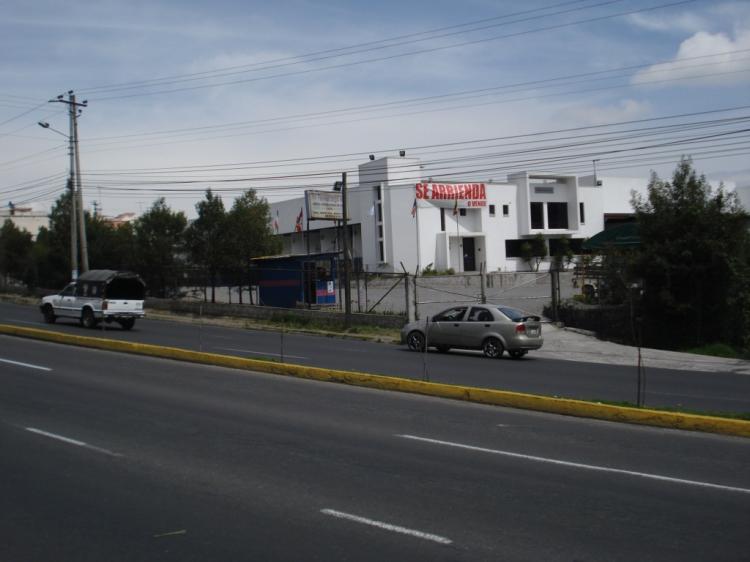 Foto Nave en Venta en Sector Carretas, Quito, Pichincha - U$D 1.800.000 - NAV10546 - BienesOnLine