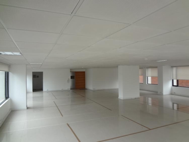 Foto Oficina en Arriendo en LA CORUA, Quito, Pichincha - U$D 3.456 - OFA9815 - BienesOnLine