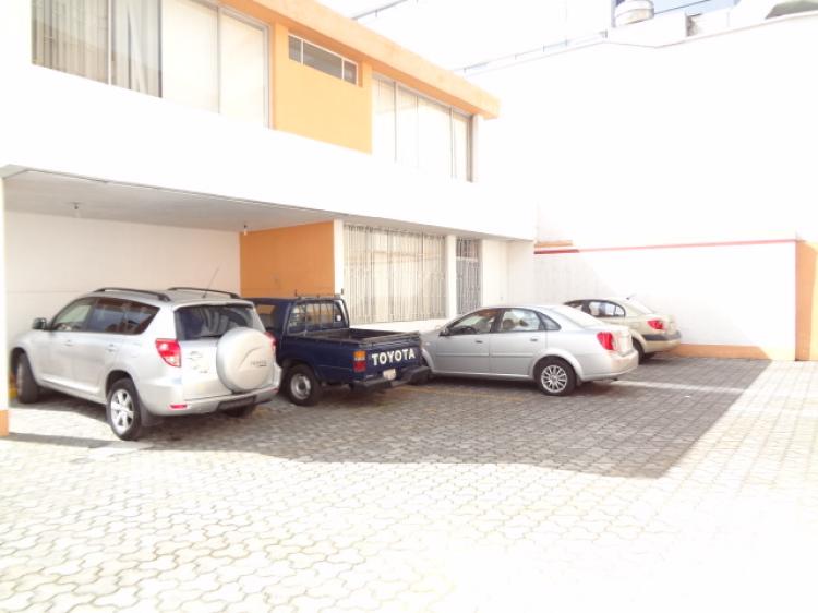 Foto Casa en Arriendo en LA CAROLINA, Quito, Pichincha - U$D 1.550 - CAA8522 - BienesOnLine