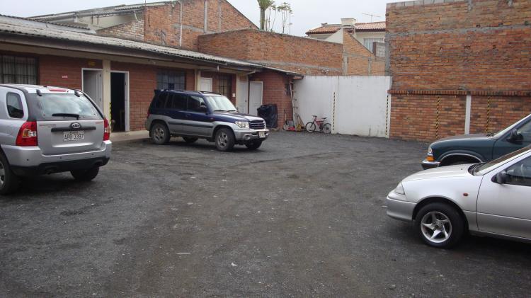 Foto Garaje en Arriendo en CENTRO, Cuenca, Azuay - GAA7541 - BienesOnLine