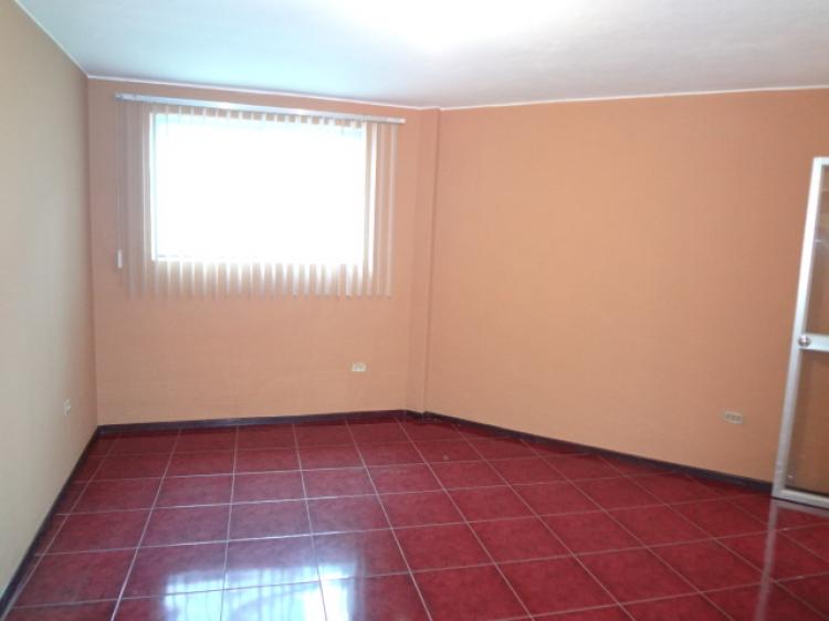 Foto Casa en Arriendo en LA CORUA, Quito, Pichincha - U$D 1.500 - CAA10208 - BienesOnLine