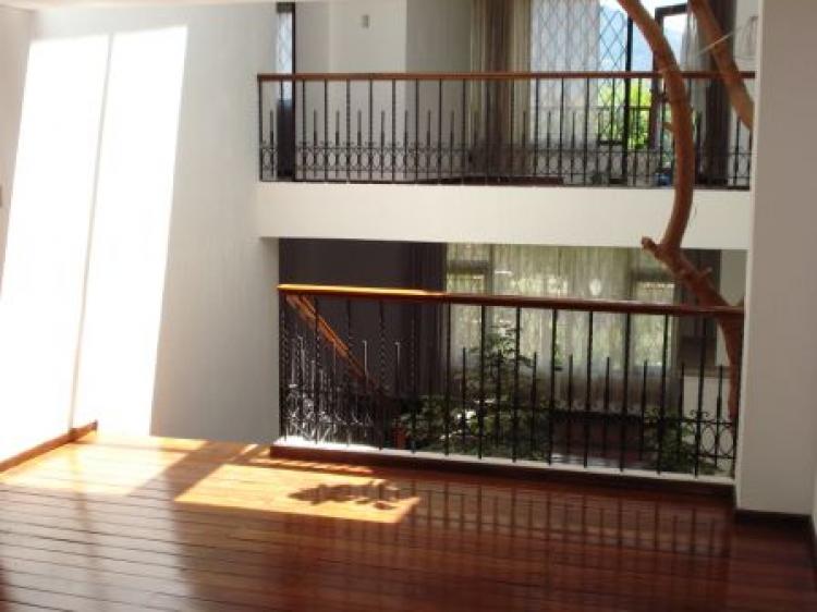 Foto Casa en Arriendo en LA CORUA, Quito, Pichincha - U$D 270.000 - CAA6071 - BienesOnLine