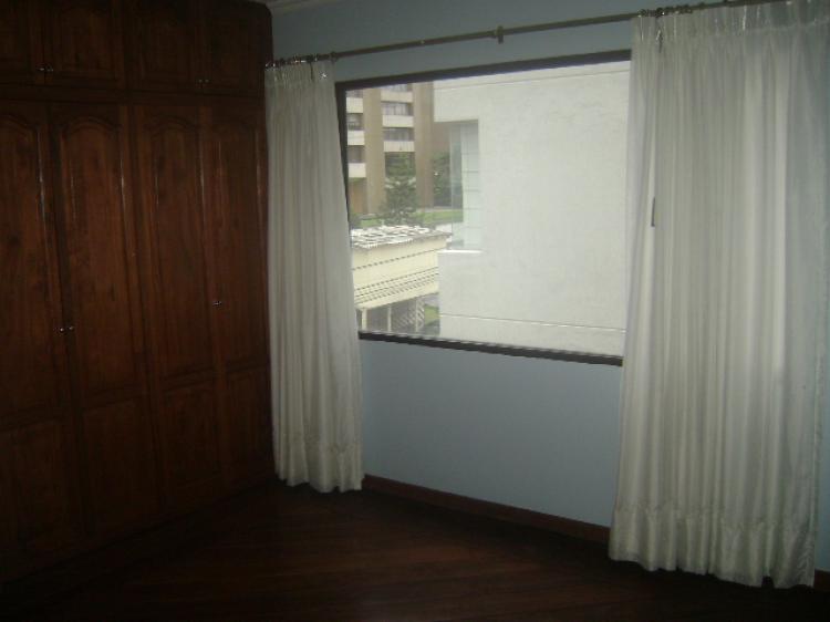 Foto Departamento en Arriendo en gonzles surez, Quito, Pichincha - U$D 800 - DEA5986 - BienesOnLine