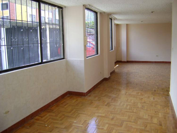 Foto Departamento en Venta en Quito, Pichincha - U$D 65.000 - DEV8115 - BienesOnLine