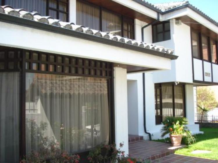 Foto Casa en Arriendo en BELLAVISTA, QUITO, Pichincha - U$D 1.200 - CAA2574 - BienesOnLine