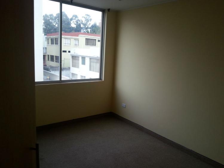Foto Departamento en Arriendo en Quito, Pichincha - U$D 650 - DEA15780 - BienesOnLine