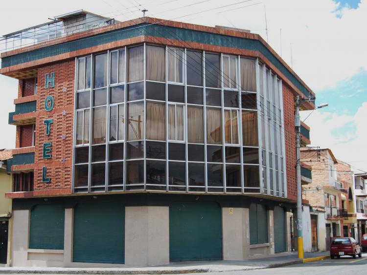 Foto Edificio en Venta en SAN SEBASTIAN, Cuenca, Azuay - U$D 485.000 - EDV38765 - BienesOnLine