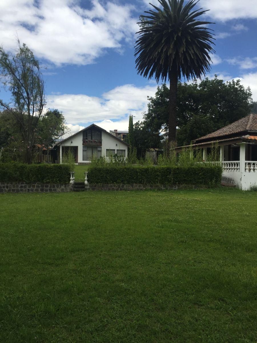 Foto Quinta en Venta en Rumiahui, El Tingo, Pichincha - U$D 330.000 - QUV38786 - BienesOnLine