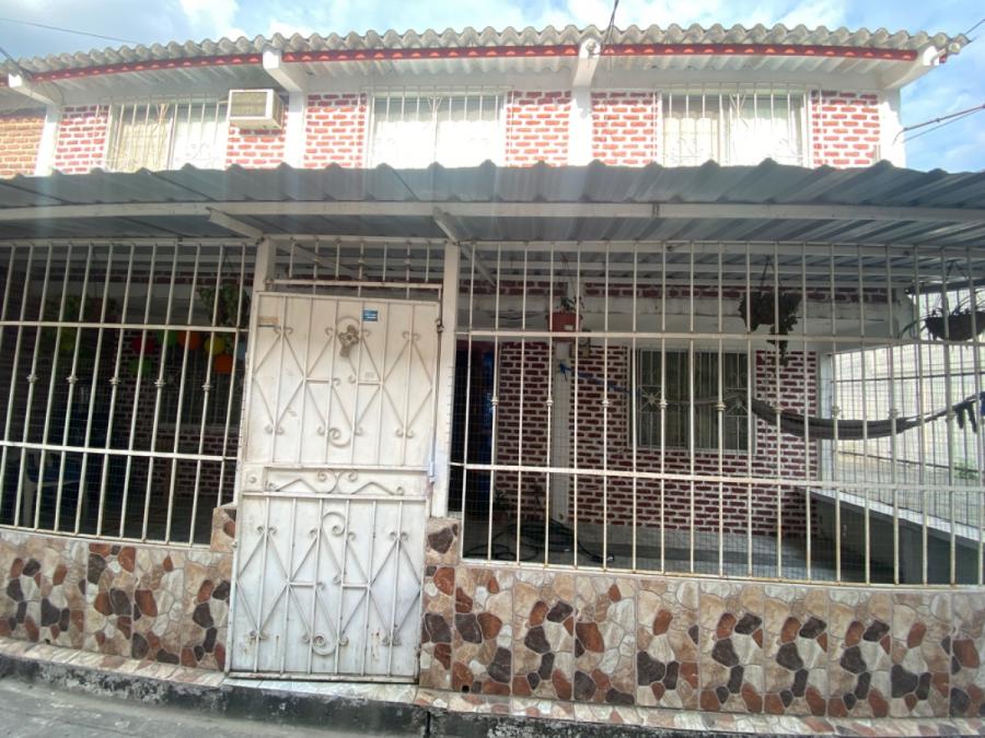 Foto Casa en Venta en Tarqui, Guayaquil, Guayas - U$D 100 - CAV38247 - BienesOnLine